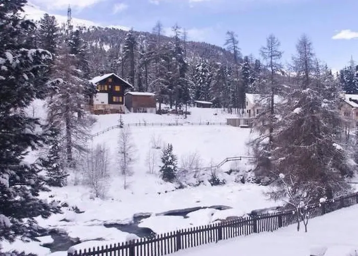 Chesa La Furia Dach Whg 45m2 By Interhome Apartamento